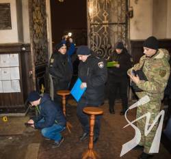 У Сумах затримали кукурудзяних терористів - нападників на Собор РПЦ в Україні У Сумах затримали кукурудзяних терористів - нападників на Собор РПЦ в Україні