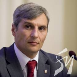 Кошулинського теж висунули єдиним кандидатом в президенти. Від націоналістів Кошулинського теж висунули єдиним кандидатом в президенти. Від націоналістів