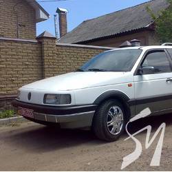 В Чернігові погорів «VW Passat B3» В Чернігові погорів «VW Passat B3»