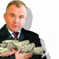 Порошенко звільнив Гладковського – фігуранта скандалу в «Укроборонпромі» Порошенко звільнив Гладковського – фігуранта скандалу в «Укроборонпромі»