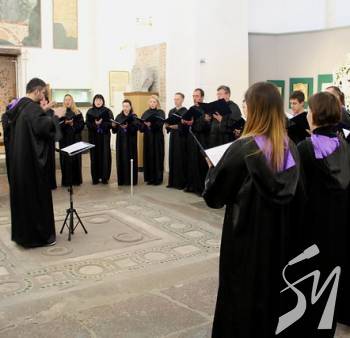Хор Бортнянського у Великий піст про вічне Хор Бортнянського у Великий піст про вічне