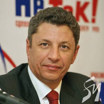 Медведчук і Бойко в РФ зустрілися з главою «Газпрому». Той обіцяє 25% знижки Медведчук і Бойко в РФ зустрілися з главою «Газпрому». Той обіцяє 25% знижки
