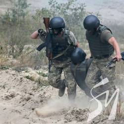 Ось тепер дійсно «Ворог – на Банковій» Ось тепер дійсно «Ворог – на Банковій»