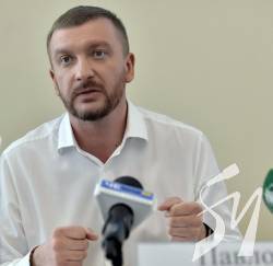 Павло Петренко: комунальники Чернігівщини відверто наживаються на громадянах Павло Петренко: комунальники Чернігівщини відверто наживаються на громадянах