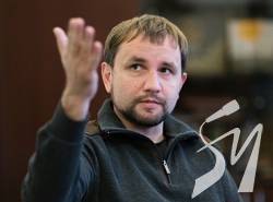 Виграти війну можна тільки усвідомивши, що вона триває, - В'ятрович Виграти війну можна тільки усвідомивши, що вона триває, - В'ятрович