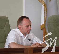 Атрошенко каже, що війна з Росією вбиває економічний потенціал Чернігова Атрошенко каже, що війна з Росією вбиває економічний потенціал Чернігова