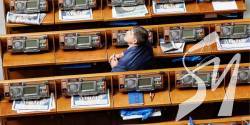 «Хочуть зробити ручних тваринок». Позбавлятимуть мандата за невходження до фракції? «Хочуть зробити ручних тваринок». Позбавлятимуть мандата за невходження до фракції?