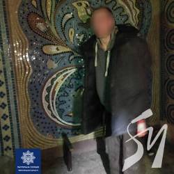 Чернігівець з ножем напав на таксиста Чернігівець з ножем напав на таксиста