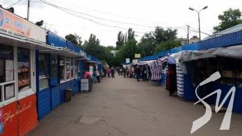 Ринок «Вісла» в Чернігові чекає оновлення Ринок «Вісла» в Чернігові чекає оновлення