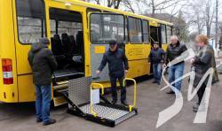 Козелецька ОТГ придбала два шкільних автобуси Козелецька ОТГ придбала два шкільних автобуси