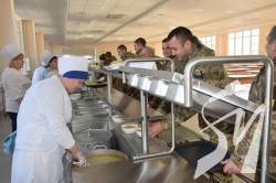 Оновлена їдальня 1 окремої танкової Сіверської бригади відкрита після капітального ремонту Оновлена їдальня 1 окремої танкової Сіверської бригади відкрита після капітального ремонту