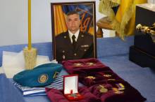 У Чернігові попрощалися із загиблим «кіборгом» Євгенієм Ареф’євим У Чернігові попрощалися із загиблим «кіборгом» Євгенієм Ареф’євим
