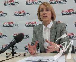 Ніна Лемеш прозвітувала про свою діяльність Ніна Лемеш прозвітувала про свою діяльність