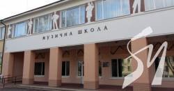 У комунальних музичних школах Чернігова тепер можуть навчатися й дорослі У комунальних музичних школах Чернігова тепер можуть навчатися й дорослі
