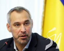 Рябошапка назвав підозру Порошенку юридичним трешем Рябошапка назвав підозру Порошенку юридичним трешем