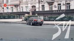     :       VIP-볺,  .²