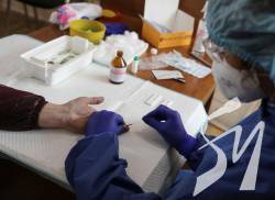 В Україні поки вдається уникнути піку захворюваності на COVID-19 - міністр В Україні поки вдається уникнути піку захворюваності на COVID-19 - міністр