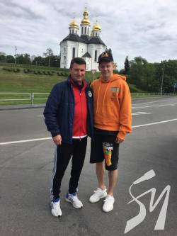 Футболіста Манчестер Сіті Зінченка несподівано засікли в Чернігові Футболіста Манчестер Сіті Зінченка несподівано засікли в Чернігові