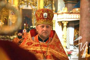 Батюшка Московської церкви влаштував коронаВеликдень в Чернігові: суд не побачив порушень 