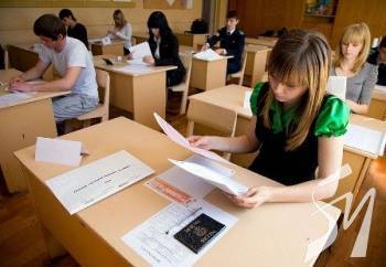 Поріг здачі ЗНО в Україні можуть знизити через карантин Поріг здачі ЗНО в Україні можуть знизити через карантин