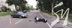 У Чернігові на Незалежності Skoda збила мотоцикліста У Чернігові на Незалежності Skoda збила мотоцикліста