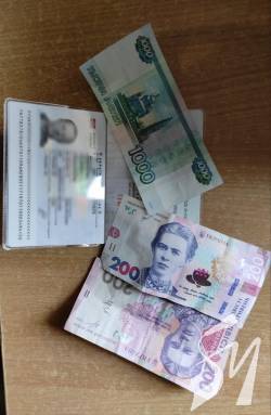 У Сеньківці чоловік хотів дати хабар прикордонникам У Сеньківці чоловік хотів дати хабар прикордонникам