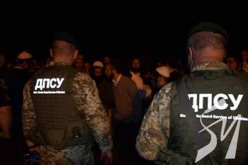 У ДПСУ показали відео із сотнями хасидів на кордоні з Білоруссю в Чернігівській області У ДПСУ показали відео із сотнями хасидів на кордоні з Білоруссю в Чернігівській області