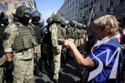 Білорусів судитимуть за образи силовиків під час протестів Білорусів судитимуть за образи силовиків під час протестів