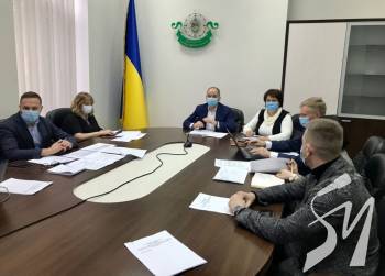 ϳ    -      COVID-19