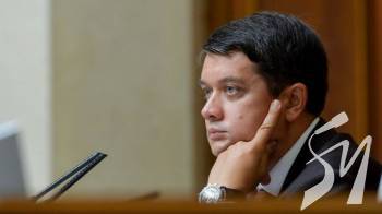Спікер Верховної Ради Разумков також підхопив коронавірус Спікер Верховної Ради Разумков також підхопив коронавірус