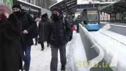 В Україні 3 939 нових випадків COVID-19 В Україні 3 939 нових випадків COVID-19