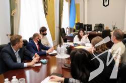 Голова Чернігівської ОДА домовилася про співпрацю з екоактивістами Голова Чернігівської ОДА домовилася про співпрацю з екоактивістами