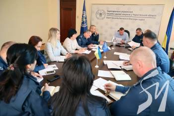 4,6 ��� ������� �������, 11 ��� ����������, 56 ����������� ��������, - ������ ������ �������