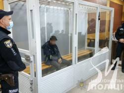 Вбивство у Чернігові: чотирьом підозрюваним повідомлено про нову підозру Вбивство у Чернігові: чотирьом підозрюваним повідомлено про нову підозру