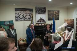 У Вашингтоні відкрилася виставка «Голодомор очима українських художників» У Вашингтоні відкрилася виставка «Голодомор очима українських художників»