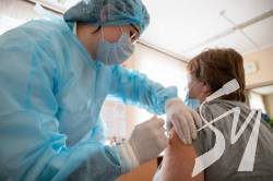 У МОЗ розповіли, скільки людей в Україні повністю вакциновані від COVID-19