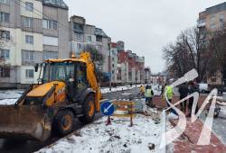 На Хлібопекарській у Чернігові завершують ремонт пішохідної зони