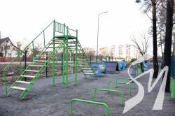 Третій майданчик для вигулу та тренування собак з’явився в Чернігові Третій майданчик для вигулу та тренування собак з’явився в Чернігові