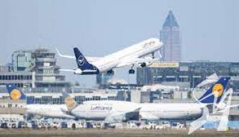 Lufthansa переносить нічні рейси до Києва на тлі побоювань про напад Росії