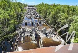 На об’їзній Чернігова розпочали розбирати завали підірваного мосту На об’їзній Чернігова розпочали розбирати завали підірваного мосту