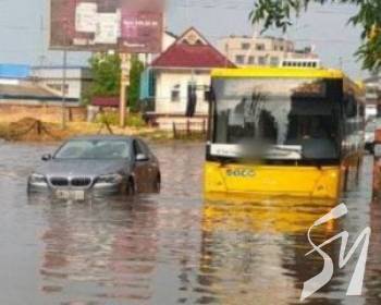 У Чернігівській області затопило дороги