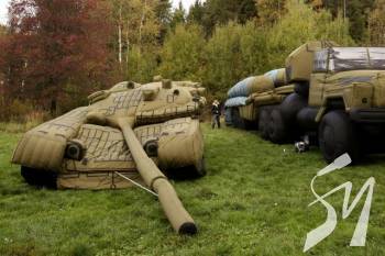 Білорусь розмістила на кордоні з Україною дерев'яні муляжі танків, – Міноборони