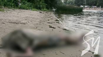 На Чернігівщині біля Десни знайшли тіло російського військового