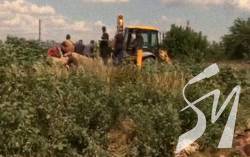 В Маріуполі окупанти почали ексгумацію тіл у братських могилах В Маріуполі окупанти почали ексгумацію тіл у братських могилах