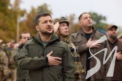 Зеленський узяв участь у піднятті прапора України у звільненому Ізюмі