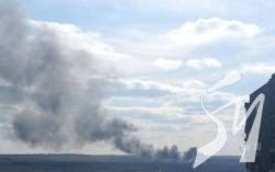 В окупованому Єнакієвому впав російський військовий літак. ФОТО В окупованому Єнакієвому впав російський військовий літак. ФОТО