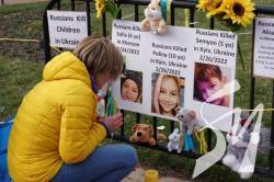 Вшанували пам’ять маленьких янголів, яких вбила Росія: в Чернігові провели спільну молитву