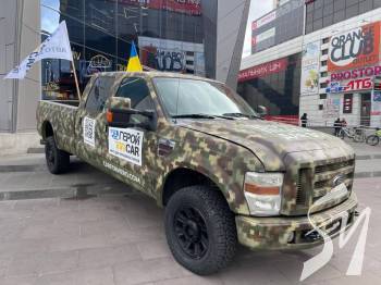 1000   :   Car      䳺  ?