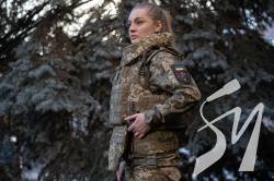 Міністерство оборони України сертифікувало перший жіночий бронежилет Міністерство оборони України сертифікувало перший жіночий бронежилет