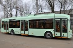 Тролейбус 321-й моделі виробництва «Белкоммунмаш», який скопіювали українці